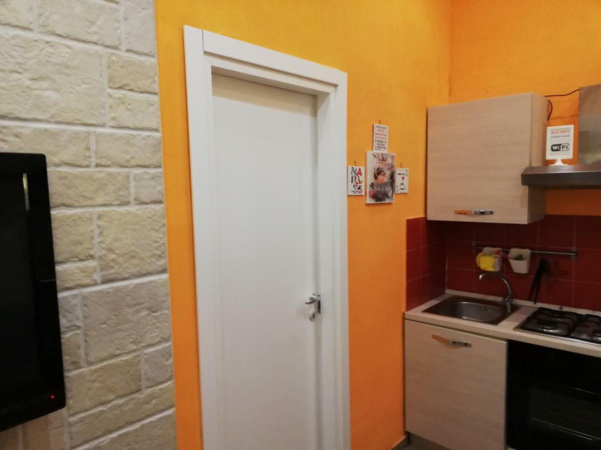 B&B Simy Neapel Exteriör bild